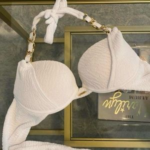 Beach Bunny “Brynn” Push-Up Top, Large